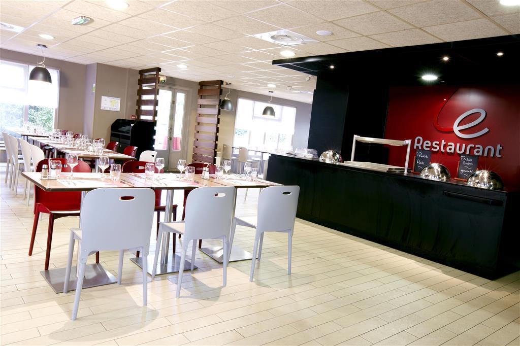 Campanile Bordeaux - Le Lac Restaurant photo